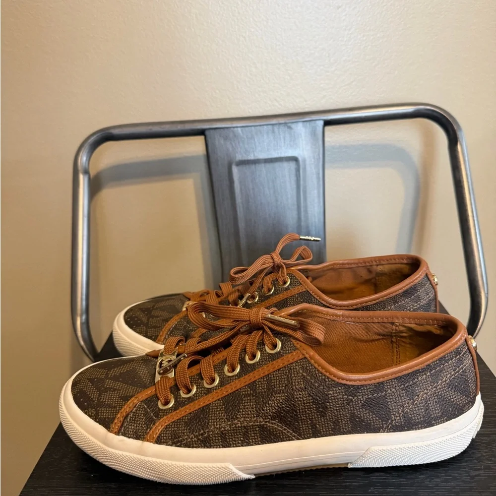 Michael Kors Boerum MK Logo Sneakers Brown Monogram Lace Up Shoes 6.5